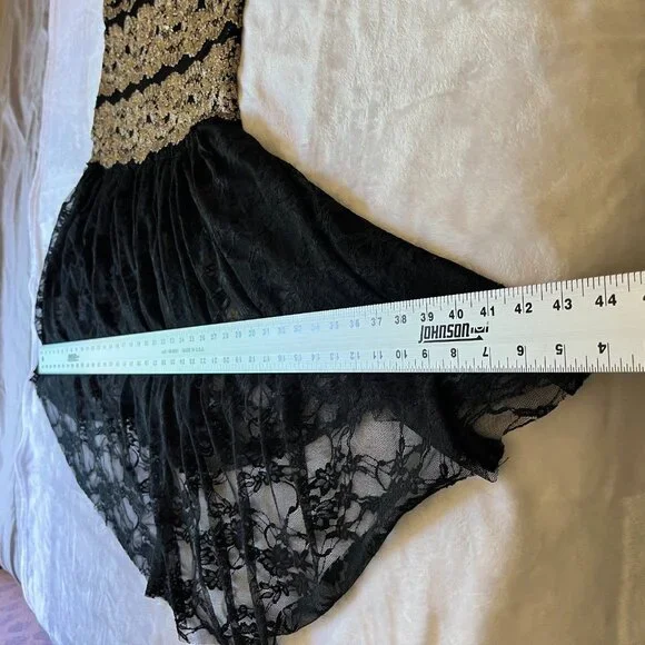 Patricia Wolf Gold Black Lace Layered Skirt Small Western Wear Ruffle Trim